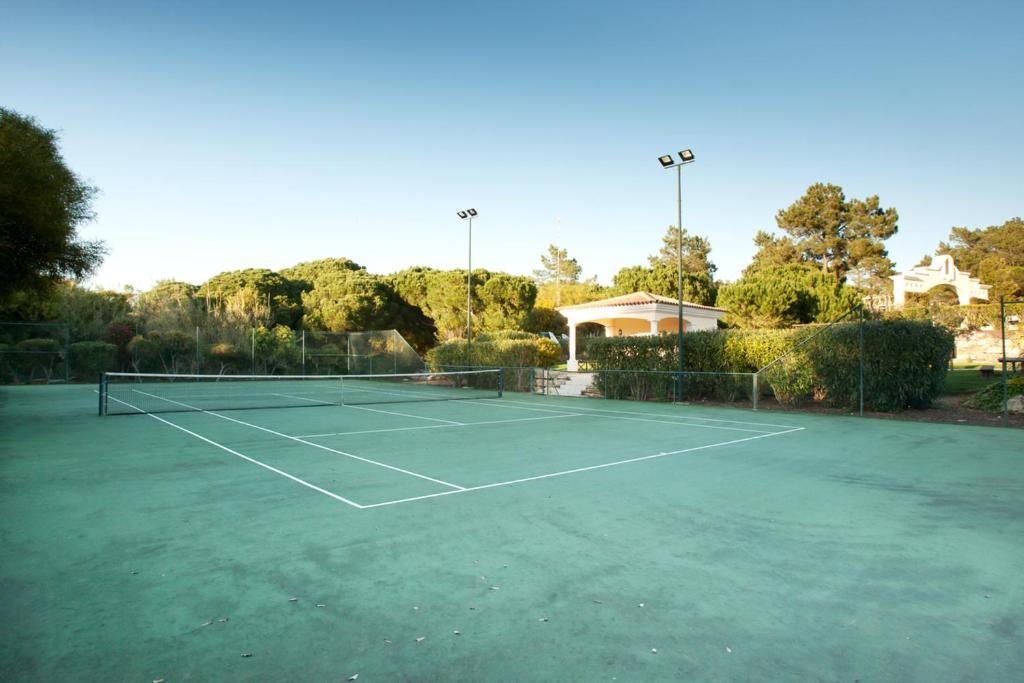 Moradia Geminada Com 2 Quartos קינטה דו לאגו מראה חיצוני תמונה